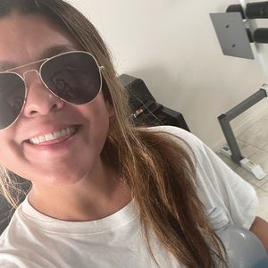 Meet your Posher, Ariel